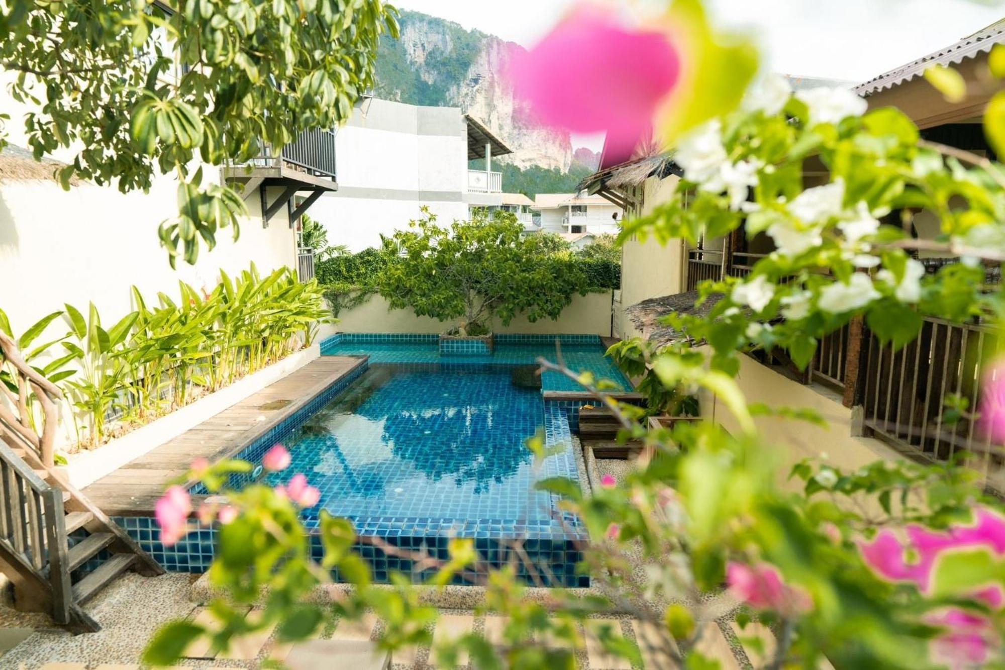 Vacation Village Phra Nang Inn - Sha Extra Plus Ao Nang Exterior photo